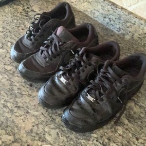 Used air max 90 and af1 black